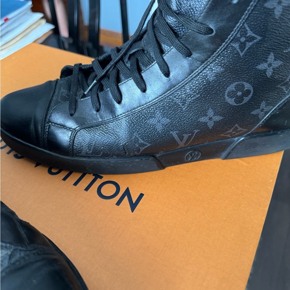 Genuine Louis Vuitton Match-Up Sneakers - Picture 3 of 5